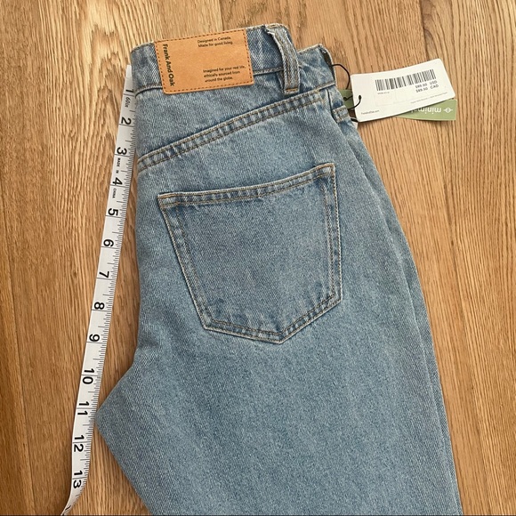 NWT STEVIE HIGHRISE MOM JEANS TAPERED LIGHT INDIGO - Picture 13 of 16